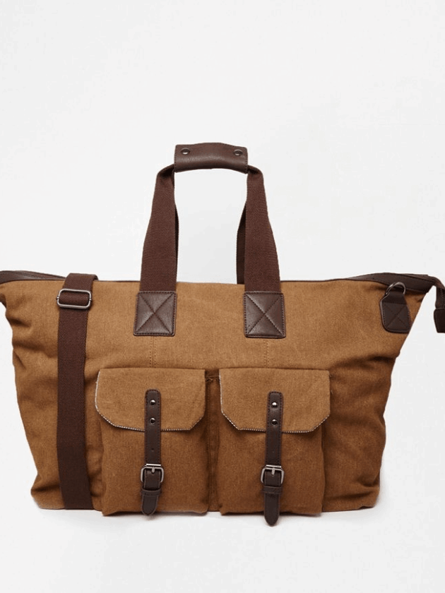 حقيبة سفر بتصميم عصري